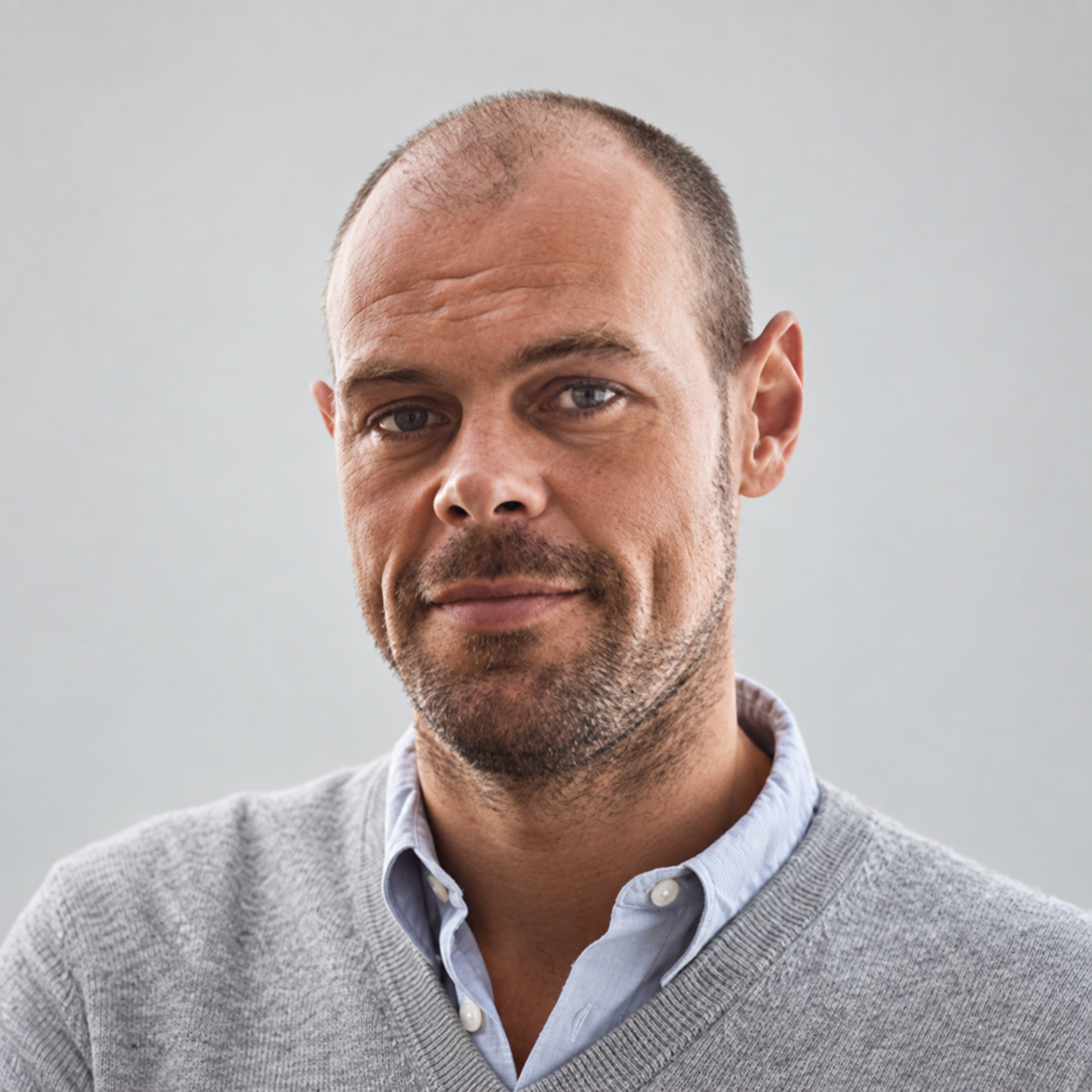 Mik Thobo-Carlsen
